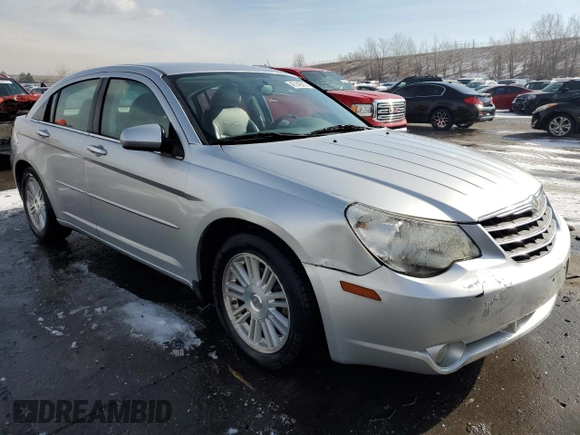 2007 Chrysler Sebring Limited z VIN 1C3LC66K07N548825, wystawiony jako Copart lot #45142015 z przebiegiem 240 543 mil mil oraz Szkoda całkowita • Salvage title. Historia ofert i sprzedaży dostępna na DreamBid. Obrazek 4.