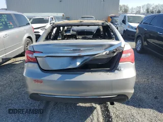 2013 Chrysler 200 LX with VIN 1C3CCBABXDN660432, listed as a Copart auction lot 50513285 with Not Provided miles and Salvage Title. Bid and sale history available at DreamBid. Image 6.