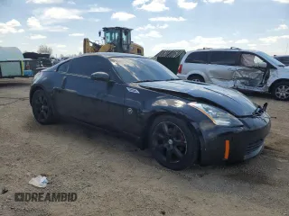 2004 Nissan 350Z Enthusiast z VIN JN1AZ34D44T160821, wystawiony jako Copart lot #55881325 z przebiegiem 151 293 mil mil oraz Szkoda całkowita • Salvage title. Historia ofert i sprzedaży dostępna na DreamBid. Obrazek 4.