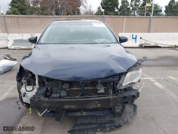 2015 Toyota Avalon Hybrid XLE Touring with VIN 4T1BD1EB1FU038377, listed as a IAAI auction lot 41483857 with 228,909 mi miles. Bid and sale history available at carsss.com. Image 13.