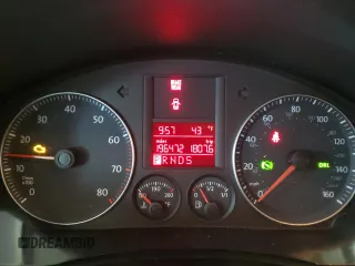 2009 Volkswagen Jetta с VIN 3VWTM81K49M299743, выставлен на аукционе Copart как лот 76356604 с пробегом 196 472 миль миль и Чистый • Clean title. История ставок и продаж доступна на DreamBid. Изображение 9.