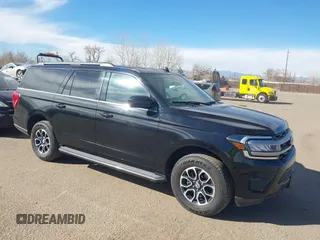 2022 Ford Expedition Max XLT with VIN 1FMJK1JT9NEA66422, listed as a IAAI auction lot 41411947 with 60,725 mi miles and . Bid and sale history available at DreamBid. Image 1.