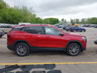 2024 GMC Terrain SLT with VIN 3GKALVEG9RL147422, listed as a IAAI auction lot 42263067 with 23,991 mi miles and . Bid and sale history available at DreamBid. Image 14.