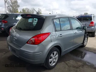 2009 Nissan Versa 1.8 S with VIN 3N1BC13E39L391774, listed as a IAAI auction lot 41925859 with 132,019 mi miles. Bid and sale history available at carsss.com. Image 4.