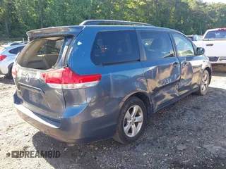 2013 Toyota Sienna LE AAS with VIN 5TDKK3DCXDS350005, listed as a IAAI auction lot 42470301 with 345,695 mi miles and . Bid and sale history available at DreamBid. Image 4.