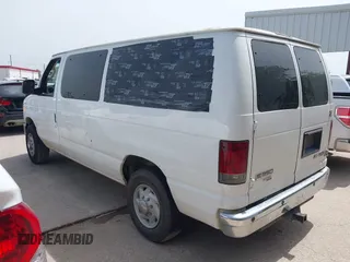 2010 Ford Econoline Passenger XL z VIN 1FBNE3BLXADA12591, wystawiony jako IAAI lot #42269872 z przebiegiem 374 820 mil mil oraz . Historia ofert i sprzedaży dostępna na DreamBid. Obrazek 3.