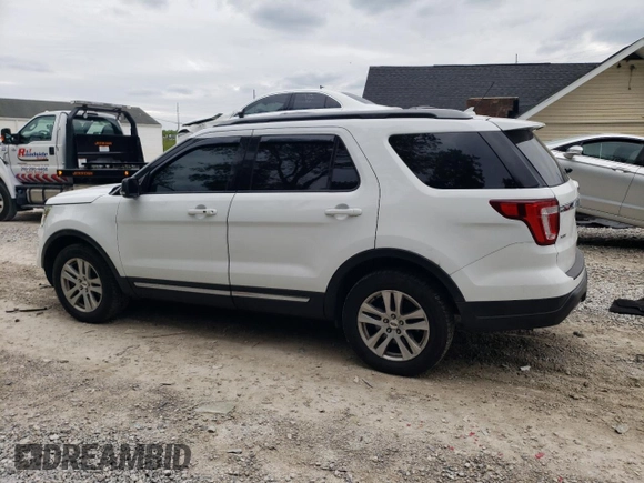 2019 Ford Explorer XLT с VIN 1FM5K8D82KGB25487, выставлен на аукционе Copart как лот 58329105 с пробегом 100 392 миль миль и Списание • Salvage title. История ставок и продаж доступна на DreamBid. Изображение 2.