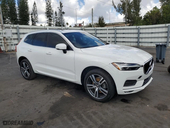 2021 Volvo XC60 Momentum with VIN YV4102DK0M1783376, listed as a Copart auction lot 45535575 with 47,640 mi miles and Non Repairable. Bid and sale history available at carsss.com. Image 4.