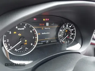2025 Infiniti QX50 Sport z VIN 3PCAJ5FB5SF103880, wystawiony jako IAAI lot #42208867 z przebiegiem 1 173 mil mil oraz . Historia ofert i sprzedaży dostępna na DreamBid. Obrazek 15.