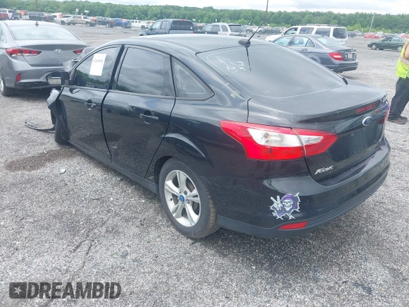 2013 Ford Focus SE with VIN 1FADP3F2XDL260259, listed as a IAAI auction lot 42460604 with 152,626 mi miles and . Bid and sale history available at DreamBid. Image 3.