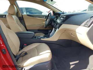 2013 Hyundai Sonata SE with VIN 5NPEC4AC3DH561038, listed as a IAAI auction lot 41524762 with 78,869 mi miles. Bid and sale history available at carsss.com. Image 5.