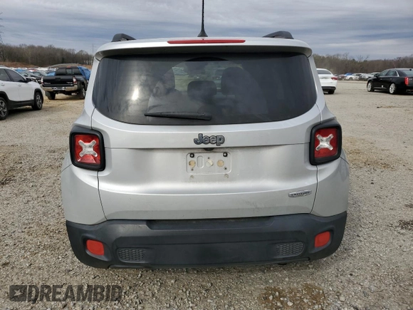 2015 Jeep Renegade Latitude with VIN ZACCJABT0FPC39008, listed as a Copart auction lot 48099965 with 153,312 mi miles and Clean Title. Bid and sale history available at carsss.com. Image 6.