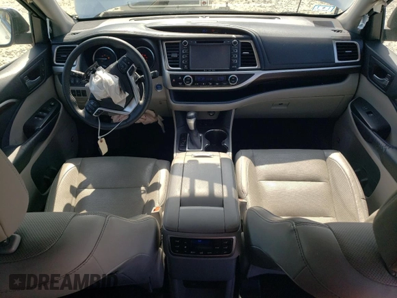 2016 Toyota Highlander Limited with VIN 5TDDCRFH6GS014938, listed as a Copart auction lot 61283725 with 122,063 mi miles and Salvage title. Bid and sale history available at DreamBid. Image 8.