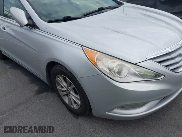 2013 Hyundai Sonata GLS with VIN 5NPEB4AC1DH609459, listed as a IAAI auction lot 41125668 with 227,079 mi miles and . Bid and sale history available at carsss.com. Image 13.