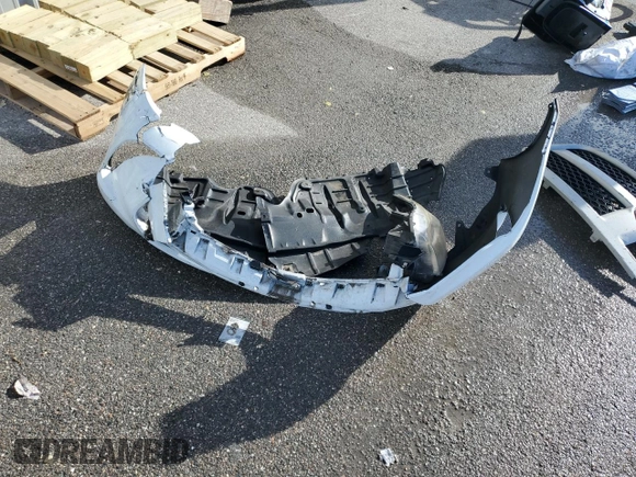 2017 Toyota Camry XLE with VIN 4T1BF1FK9HU729264, listed as a Copart auction lot 42758345 with 128,080 mi miles and Salvage Title. Bid and sale history available at DreamBid. Image 12.