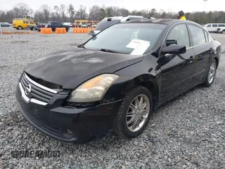 2008 Nissan Altima 2.5 SL with VIN 1N4AL21E28N512672, listed as a IAAI auction lot 41605976 with 142,223 mi miles. Bid and sale history available at carsss.com. Image 2.