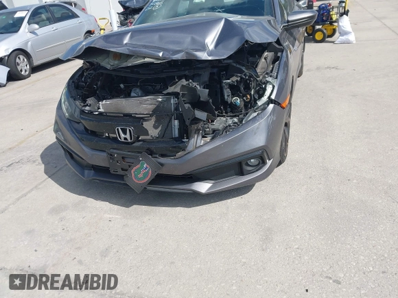 2019 Honda Civic Sedan Sport with VIN 19XFC2F8XKE035939, listed as a IAAI auction lot 42032928 with 84,414 mi miles. Bid and sale history available at carsss.com. Image 13.