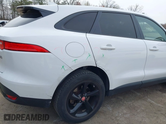 2018 Jaguar F-Pace 25t Premium with VIN SADCJ2FX7JA295057, listed as a IAAI auction lot 41912916 with 58,696 mi miles and . Bid and sale history available at DreamBid. Image 18.