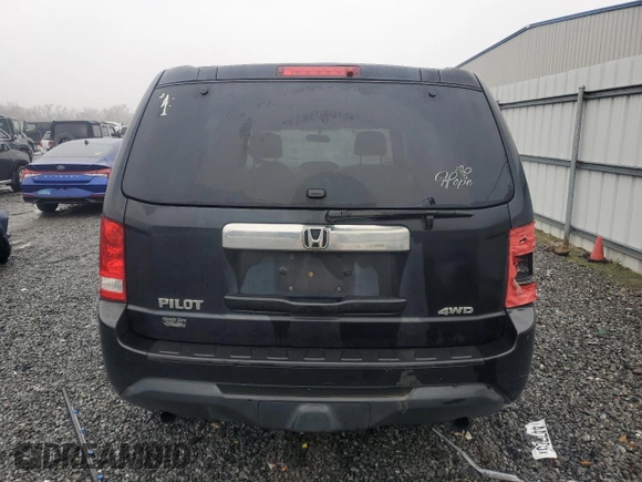 2014 Honda Pilot LX with VIN 5FNYF4H22EB025456, listed as a Copart auction lot 45200015 with 257,478 mi miles and Clean Title. Bid and sale history available at carsss.com. Image 6.