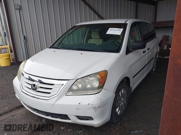 2008 Honda Odyssey LX with VIN 5FNRL38258B096923, listed as a IAAI auction lot 41943478 with 161,805 mi miles. Bid and sale history available at carsss.com. Image 2.