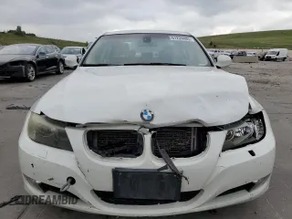 2011 BMW 3 Series 328i xDrive with VIN WBAPK7G5XBNN86258, listed as a Copart auction lot 61224485 with 202,186 mi miles and Salvage title. Bid and sale history available at DreamBid. Image 5.