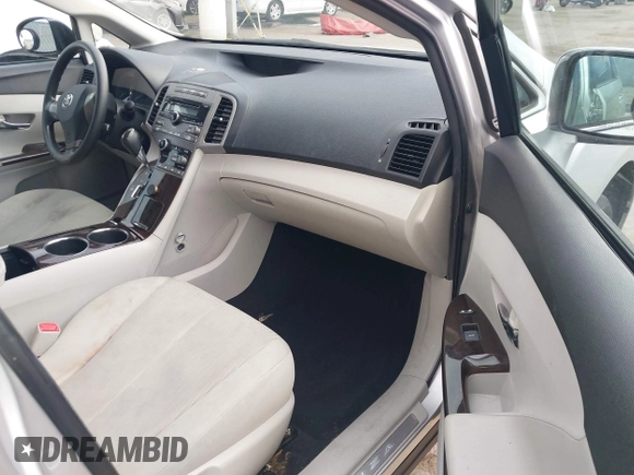 2009 Toyota Venza with VIN 4T3ZE11A59U014829, listed as a IAAI auction lot 41210992 with 187,651 mi miles and . Bid and sale history available at carsss.com. Image 5.