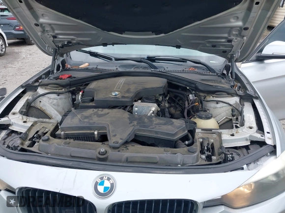 2012 BMW 3 Series 328i with VIN WBA3A5C50CF349365, listed as a IAAI auction lot 42379944 with 193,548 mi miles and . Bid and sale history available at DreamBid. Image 10.