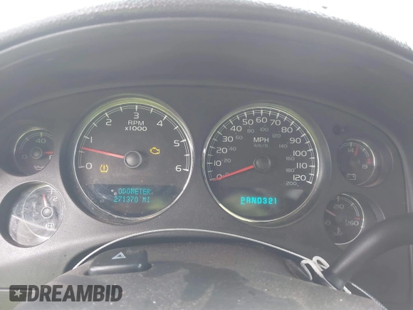 2007 Chevrolet Suburban LTZ with VIN 1GNFC16007J317898, listed as a IAAI auction lot 41560031 with 271,370 mi miles. Bid and sale history available at carsss.com. Image 7.