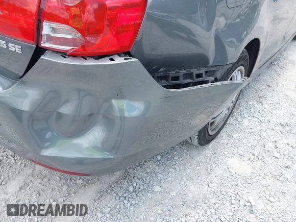 2013 Volkswagen Jetta SE z VIN 3VWDX7AJ8DM399267, wystawiony jako IAAI lot #42687598 z przebiegiem 137 271 mil mil oraz . Historia ofert i sprzedaży dostępna na DreamBid. Obrazek 12.