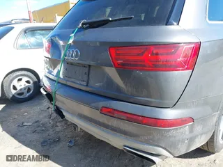 2019 Audi Q7 Prestige with VIN WA1VAAF70KD013429, listed as a IAAI auction lot 41739599 with 73,944 mi miles. Bid and sale history available at carsss.com. Image 18.