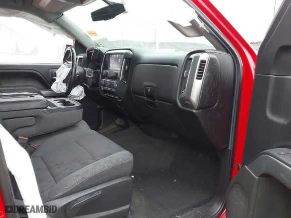 2016 Chevrolet Silverado 1500 LT with VIN 3GCUKREC6GG286204, listed as a IAAI auction lot 41353727 with 304,501 mi miles. Bid and sale history available at carsss.com. Image 5.
