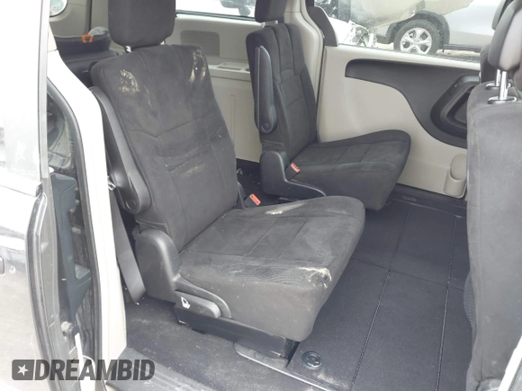2011 Chrysler Town & Country Touring with VIN 2A4RR5DG0BR781302, listed as a IAAI auction lot 42049909 with 1 mi miles. Bid and sale history available at carsss.com. Image 8.