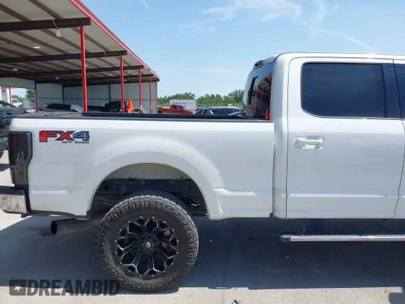 2017 Ford F-250 Lariat with VIN 1FT7W2BT5HEB40592, listed as a IAAI auction lot 42289316 with 316,783 mi miles and . Bid and sale history available at DreamBid. Image 19.