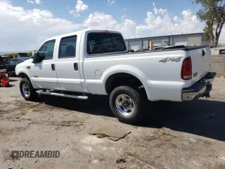 2003 Ford Super Duty F-250 XL with VIN 1FTNW21PX3EC12326, listed as a Copart auction lot 61341664 with 172,113 mi miles and Salvage Title. Bid and sale history available at carsss.com. Image 2.
