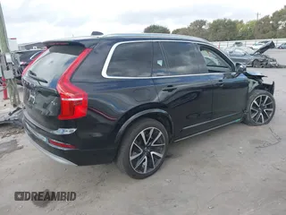 2022 Volvo XC90 Momentum with VIN YV4A221K4N1810692, listed as a IAAI auction lot 40707275 with 44,746 mi miles. Bid and sale history available at carsss.com. Image 4.