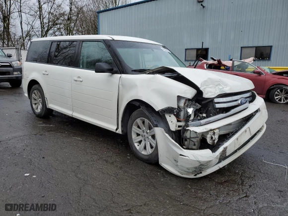 2011 Ford Flex SE with VIN 2FMGK5BC9BBD07662, listed as a Copart auction lot 45039595 with 145,649 mi miles and Salvage Title. Bid and sale history available at carsss.com. Image 4.