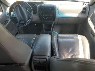 1998 Ford Explorer XL z VIN 1FMZU34E0WZB14244, wystawiony jako Copart lot #53912095 z przebiegiem 319 120 mil mil oraz Szkoda całkowita • Salvage title. Historia ofert i sprzedaży dostępna na DreamBid. Obrazek 8.