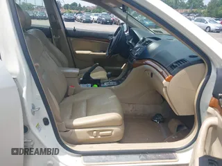 2006 Acura TSX with VIN JH4CL96856C005805, listed as a IAAI auction lot 42610920 with 196,183 mi miles and . Bid and sale history available at DreamBid. Image 5.