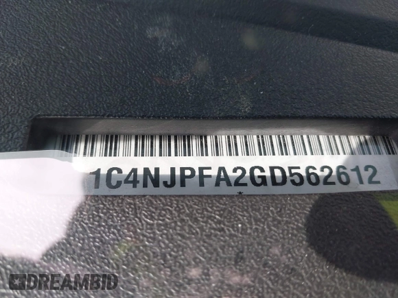 2016 Jeep Patriot Latitude with VIN 1C4NJPFA2GD562612, listed as a IAAI auction lot 41639913 with 120,823 mi miles and . Bid and sale history available at DreamBid. Image 9.