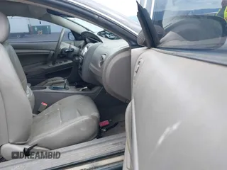 2003 Chrysler Sebring LXi z VIN 4C3AG52H93E196143, wystawiony jako IAAI lot #42316629 z przebiegiem 179 646 mil mil oraz . Historia ofert i sprzedaży dostępna na DreamBid. Obrazek 5.
