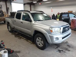2011 Toyota Tacoma with VIN 3TMMU4FN1BM031502, listed as a IAAI auction lot 41333647 with 151,373 mi miles and . Bid and sale history available at DreamBid. Image 1.