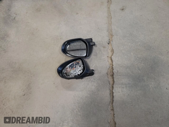2010 Mazda 3 S Sport with VIN JM1BL1H56A1351402, listed as a Copart auction lot 46910135 with 207,441 mi miles and Salvage title. Bid and sale history available at DreamBid. Image 12.