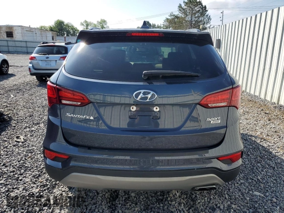 2017 Hyundai Santa Fe 2.4L with VIN 5NMZUDLB1HH005770, listed as a Copart auction lot 60734225 with 58,597 mi miles and Clean title. Bid and sale history available at DreamBid. Image 6.