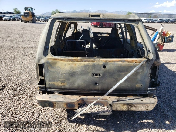 1994 Ford Explorer Eddie Bauer z VIN 1FMDU34X3RUA09355, wystawiony jako Copart lot #61954763 z przebiegiem Nie podano mil oraz Szkoda całkowita • Salvage title. Historia ofert i sprzedaży dostępna na DreamBid. Obrazek 6.