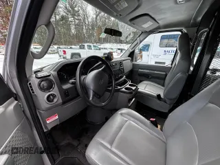 2014 Ford Econoline Cargo Commercial with VIN 1FTNS2EW7EDB18538, listed as a Copart auction lot 44216815 with 130,432 mi miles and Clean Title. Bid and sale history available at carsss.com. Image 9.
