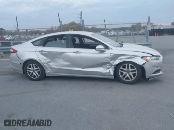2016 Ford Fusion SE with VIN 3FA6P0H79GR233771, listed as a IAAI auction lot 41895781 with 143,915 mi miles. Bid and sale history available at carsss.com. Image 13.