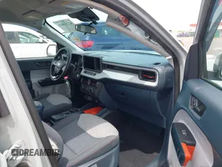 2023 Ford Maverick XL z VIN 3FTTW8E37PRA79772, wystawiony jako IAAI lot #42233040 z przebiegiem 25 763 mil mil oraz . Historia ofert i sprzedaży dostępna na DreamBid. Obrazek 5.