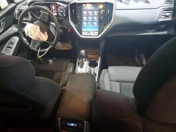 2024 Subaru Ascent Premium with VIN 4S4WMAED6R3408154, listed as a Copart auction lot 85658834 with 17,308 mi miles and Salvage title. Bid and sale history available at DreamBid. Image 8.