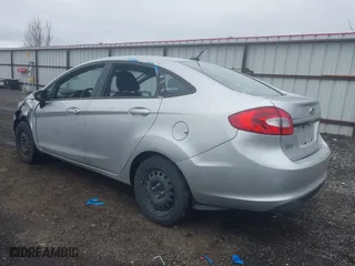 2013 Ford Fiesta SE with VIN 3FADP4BJ3DM176706, listed as a IAAI auction lot 42047063 with 126,799 mi miles. Bid and sale history available at carsss.com. Image 3.