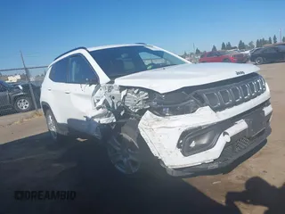 2022 Jeep Compass Latitude with VIN 3C4NJCBB1NT218607, listed as a IAAI auction lot 42700094 with 35,568 mi miles and . Bid and sale history available at DreamBid. Image 1.